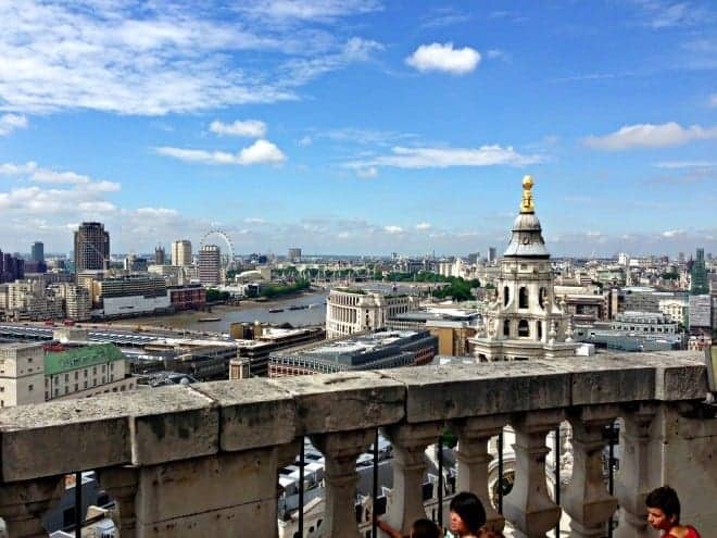 There are so many incredible family-friendly things to see and to in England's bustling capital city. Here are 13 great things to do in London with kids. (via thetravellingmom.ca)